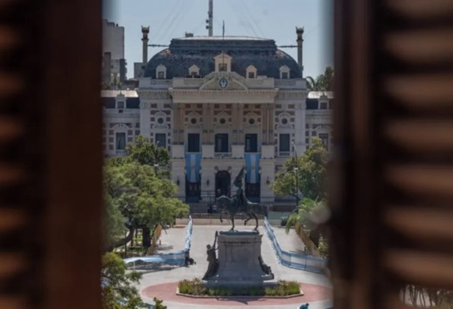 Provincia recibe a estatales