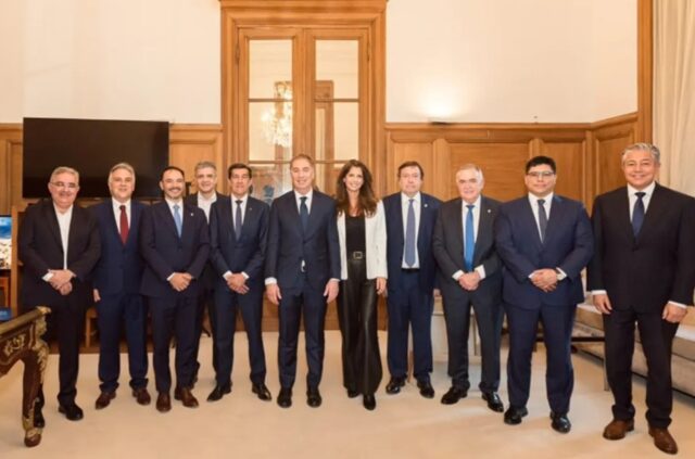 Santilli reunió a