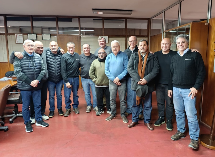 Vecinos se reunieron con