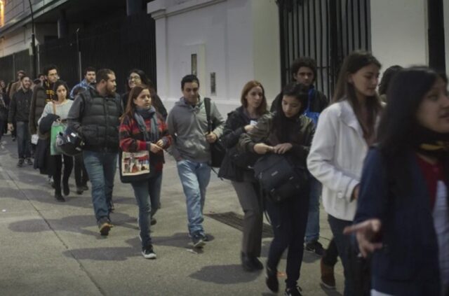 Cayó el empleo formal