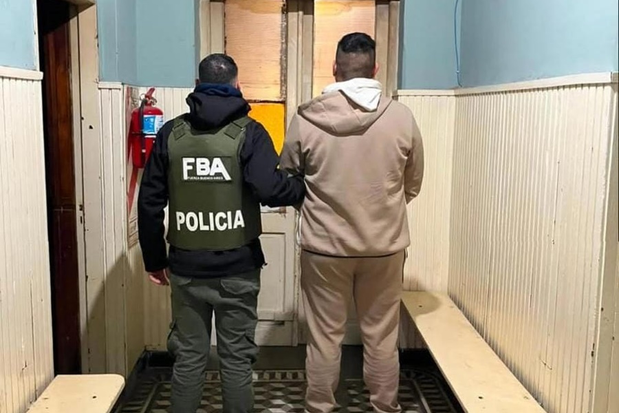 Detienen a un hombre