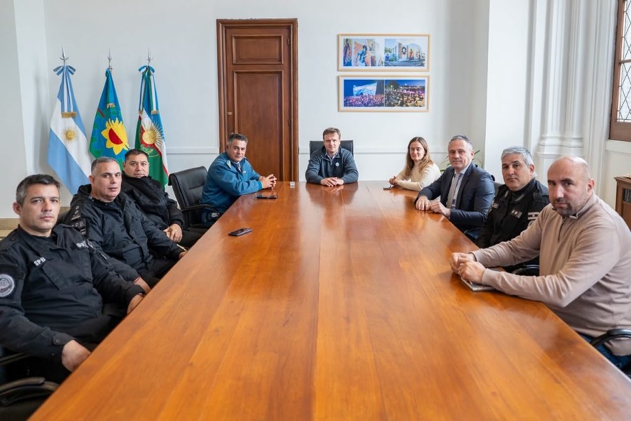 El intendente recibió al