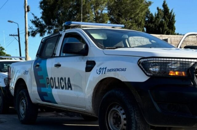 Cuatro delincuentes entraron por
