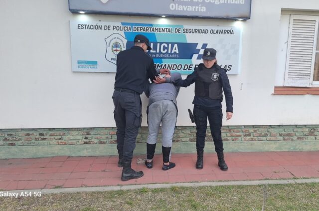 Escándalo en la vía pública