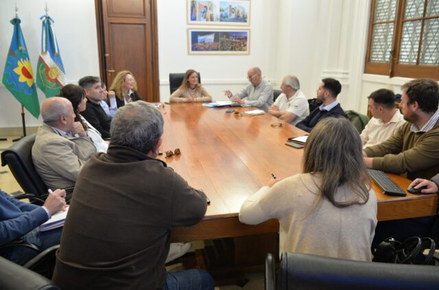 Nueva reunión de la