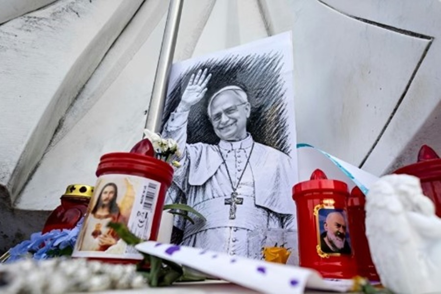 El papa León