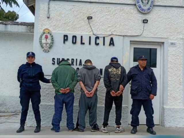 Tres aprehendidos tras ser