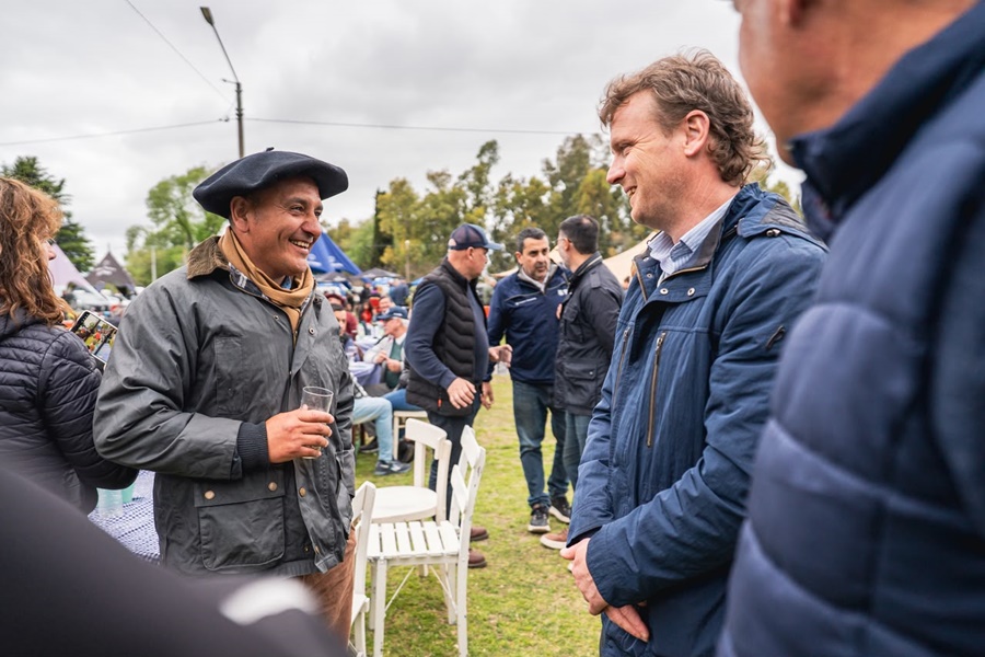 Wesner visitó el Remate